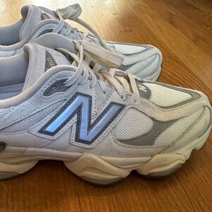 New Balance 9060 - Sea Salt/Silver in Women's US Size 9.5 Men's US Size 8